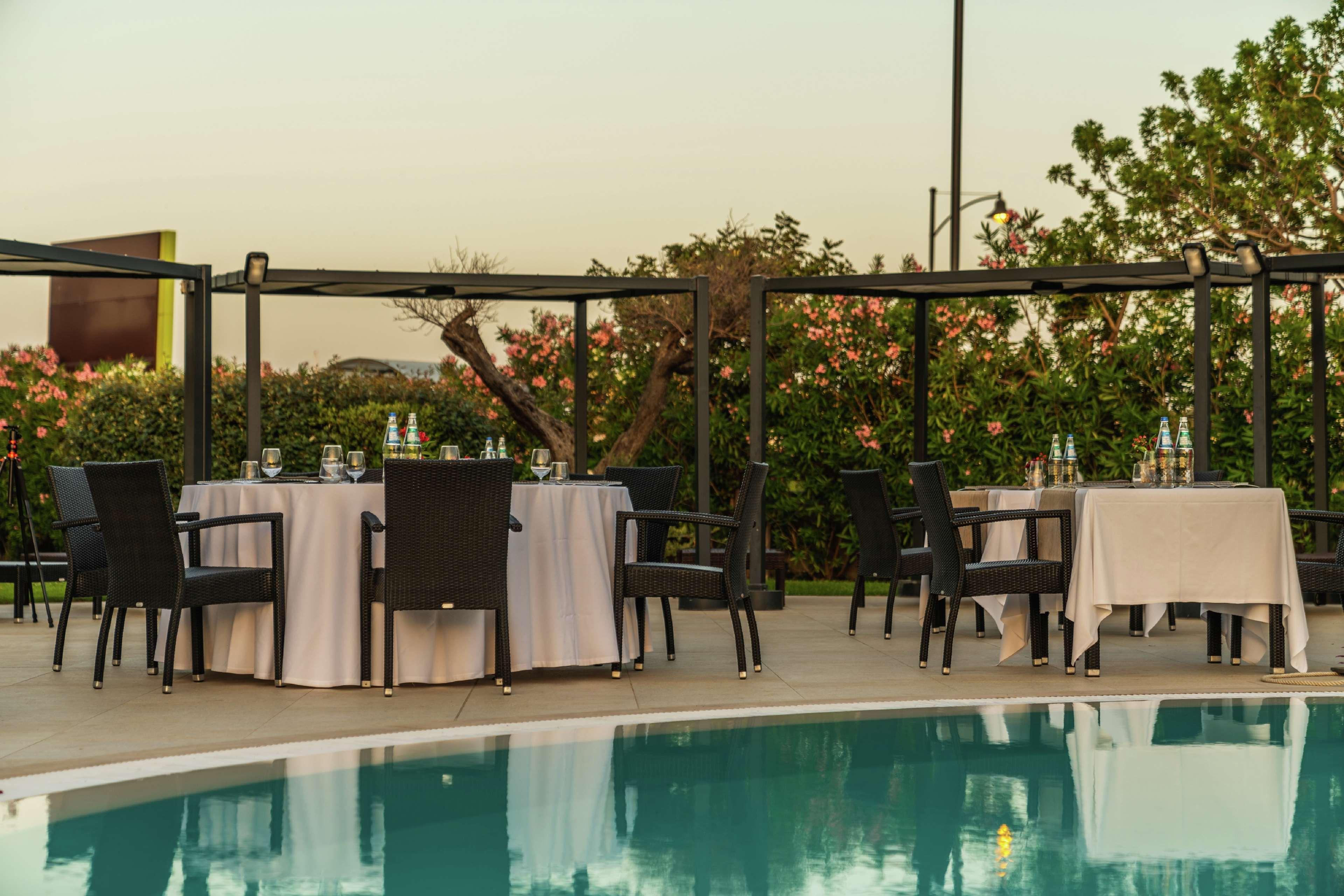 Delta Hotels By Marriott Olbia Sardinia Esterno foto