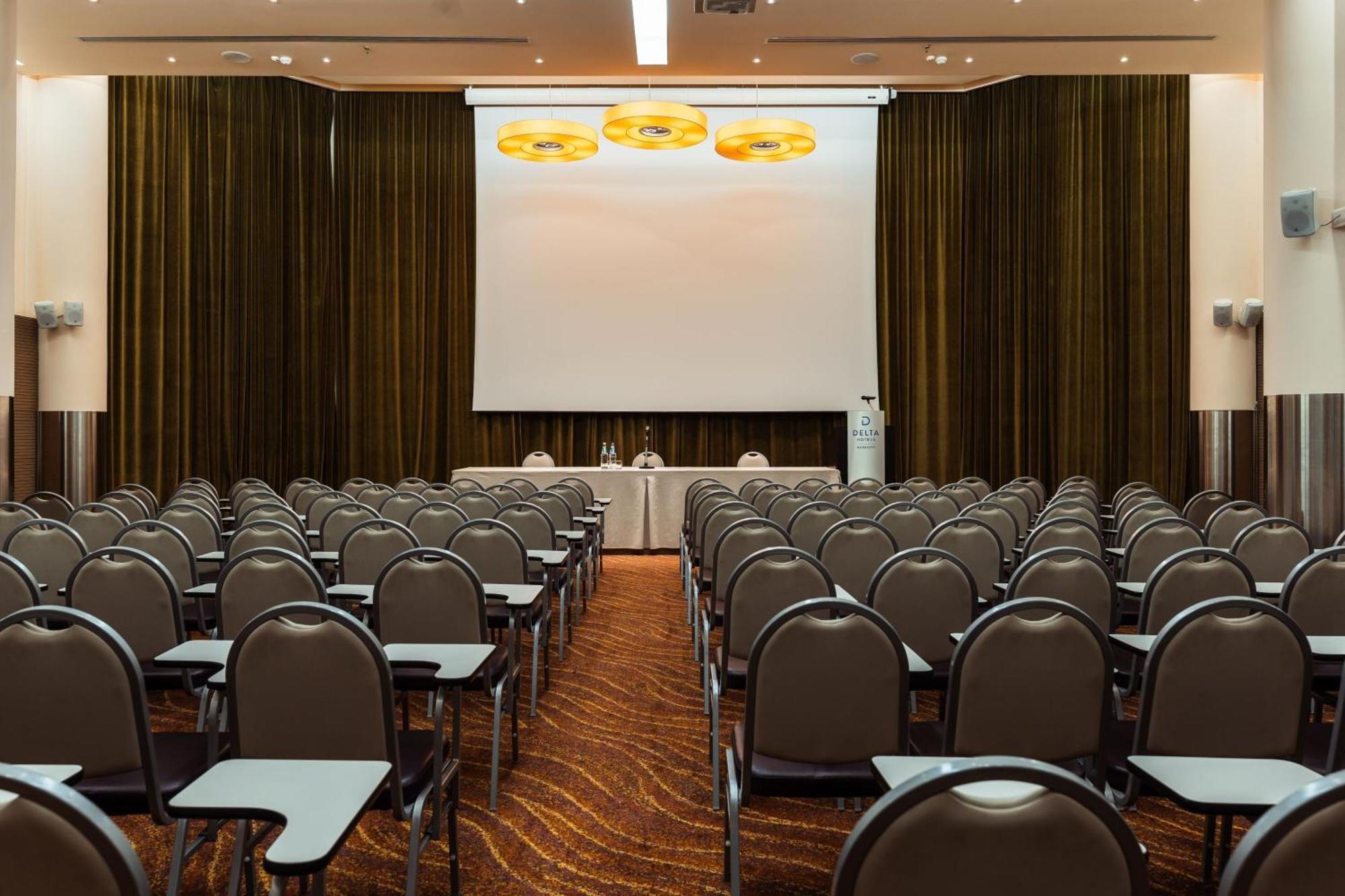 Delta Hotels By Marriott Olbia Sardinia Esterno foto